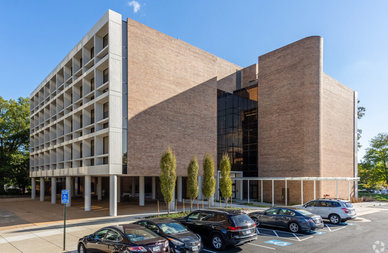 Exterior of LocalWorks commercial office space at 8320 Old Courthouse Rd. in Vienna, VA