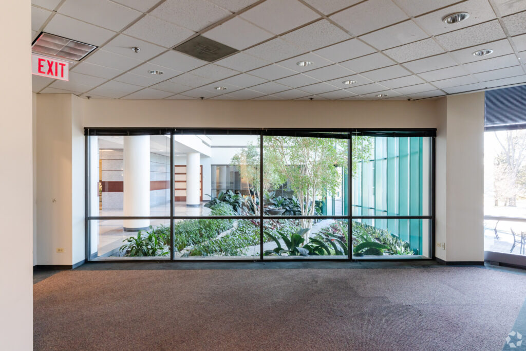 LocalWorks Lisle IL - Office 3