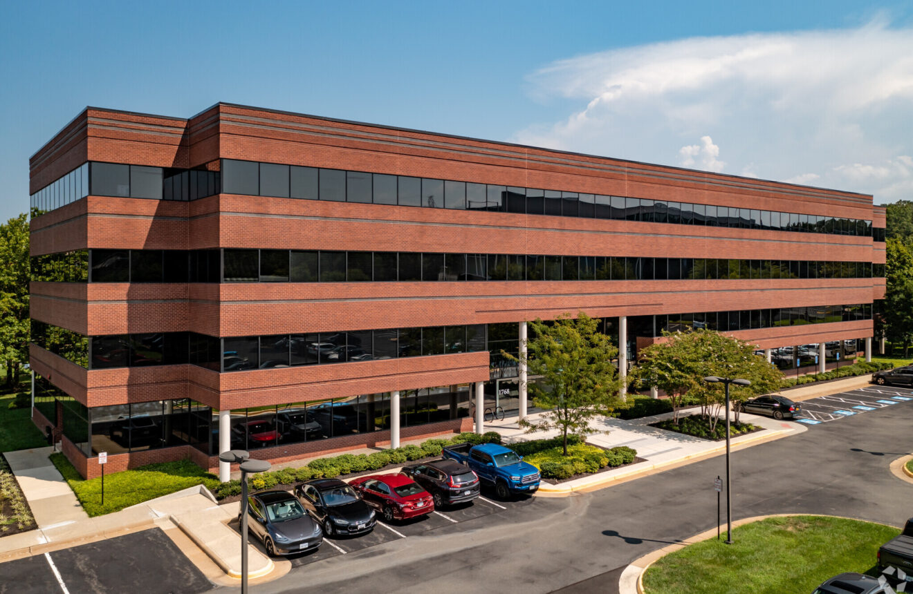 Business Center Drive office space and coworking space in Reston, VA